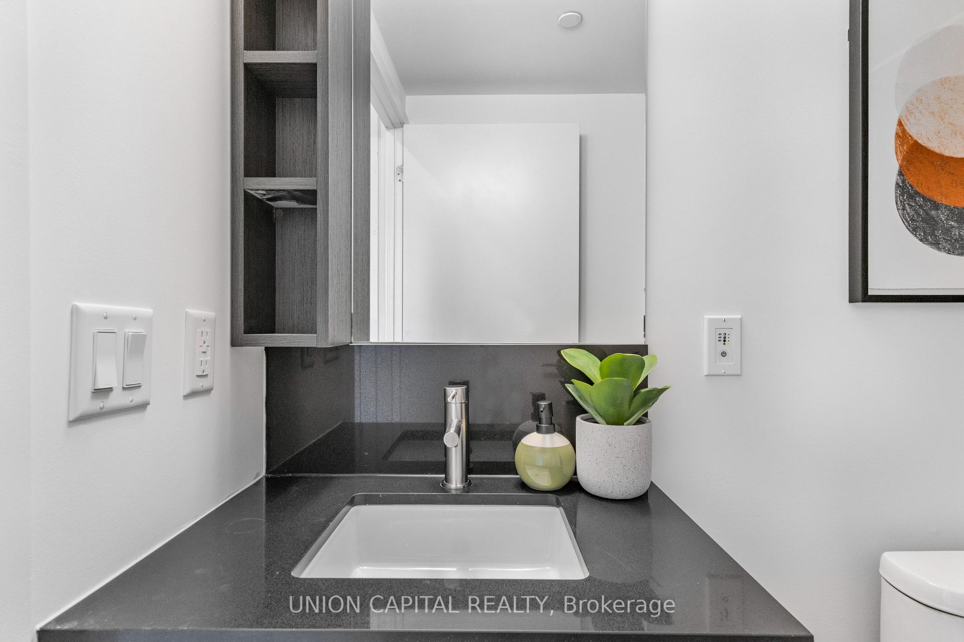 2 Bedrooms Condo at 1100 Sheppard, Toronto For sale