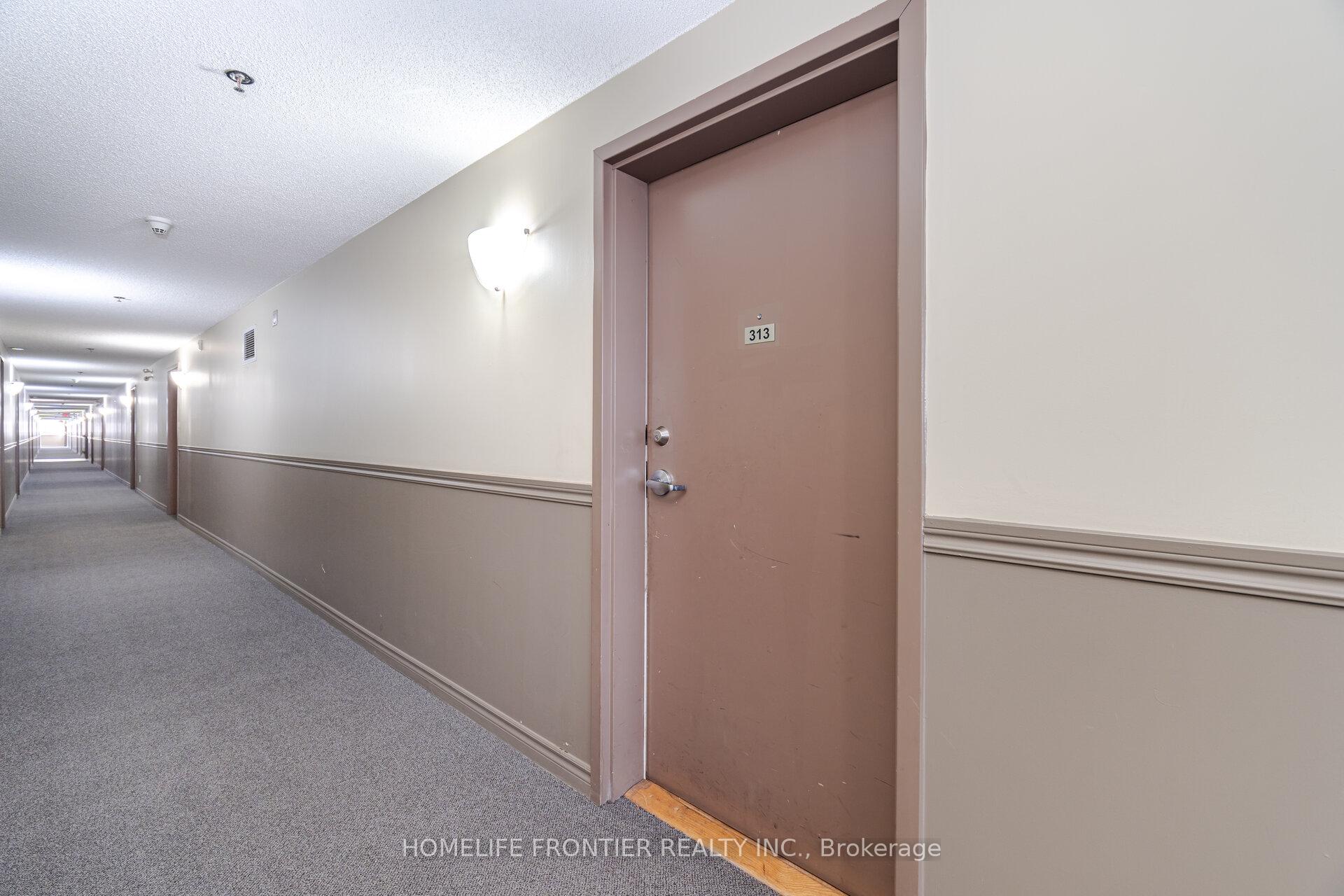 2 Bedrooms Condo at 5225 Finch,  Toronto For sale