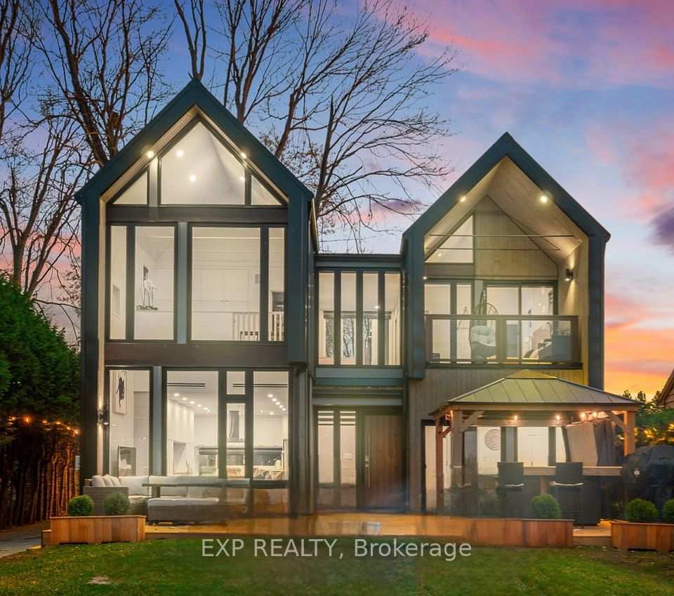 142 Moore's Beach