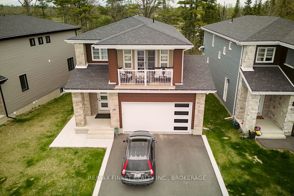 313 Pratt