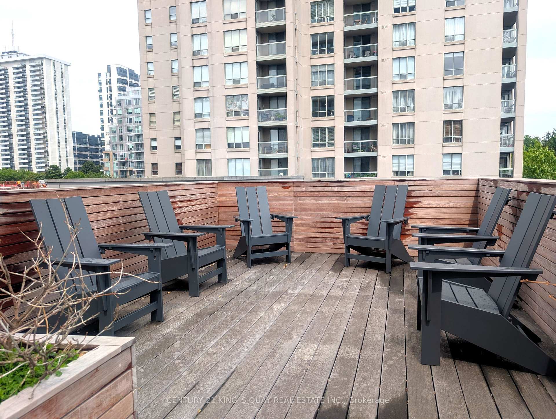1 Bedroom Condo at 1815 Yonge, Toronto For sale