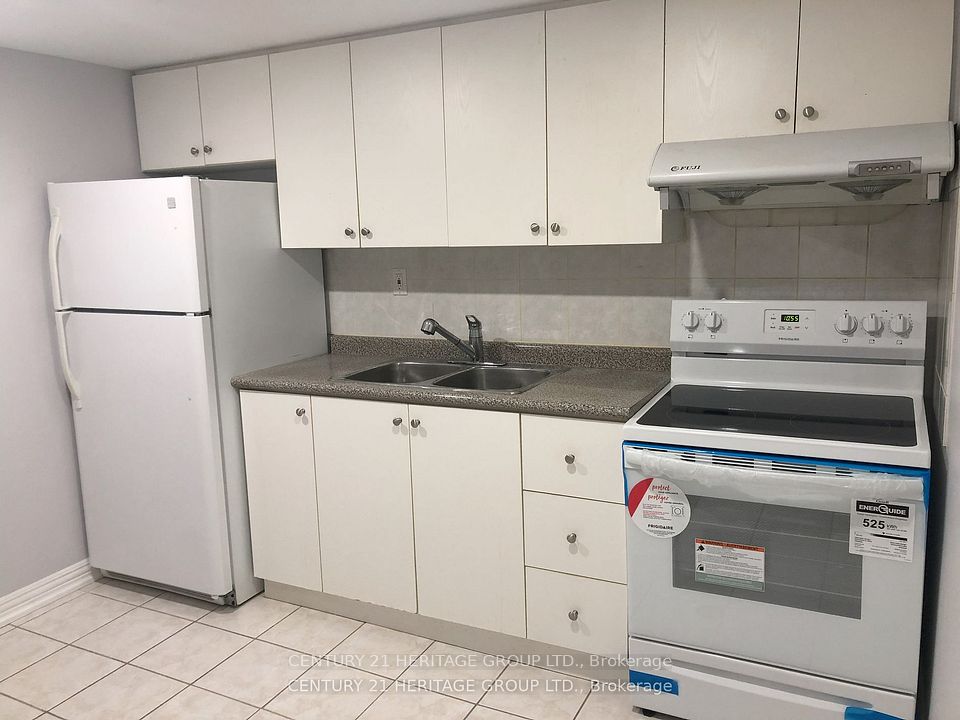 #Apt 1 - 16 Cartmel Drive, Markham, ON L3S 1T8