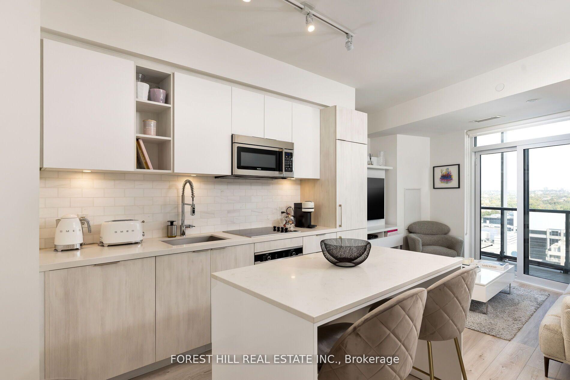 2 Bedrooms Condo at 50 Ordnance, Toronto For sale