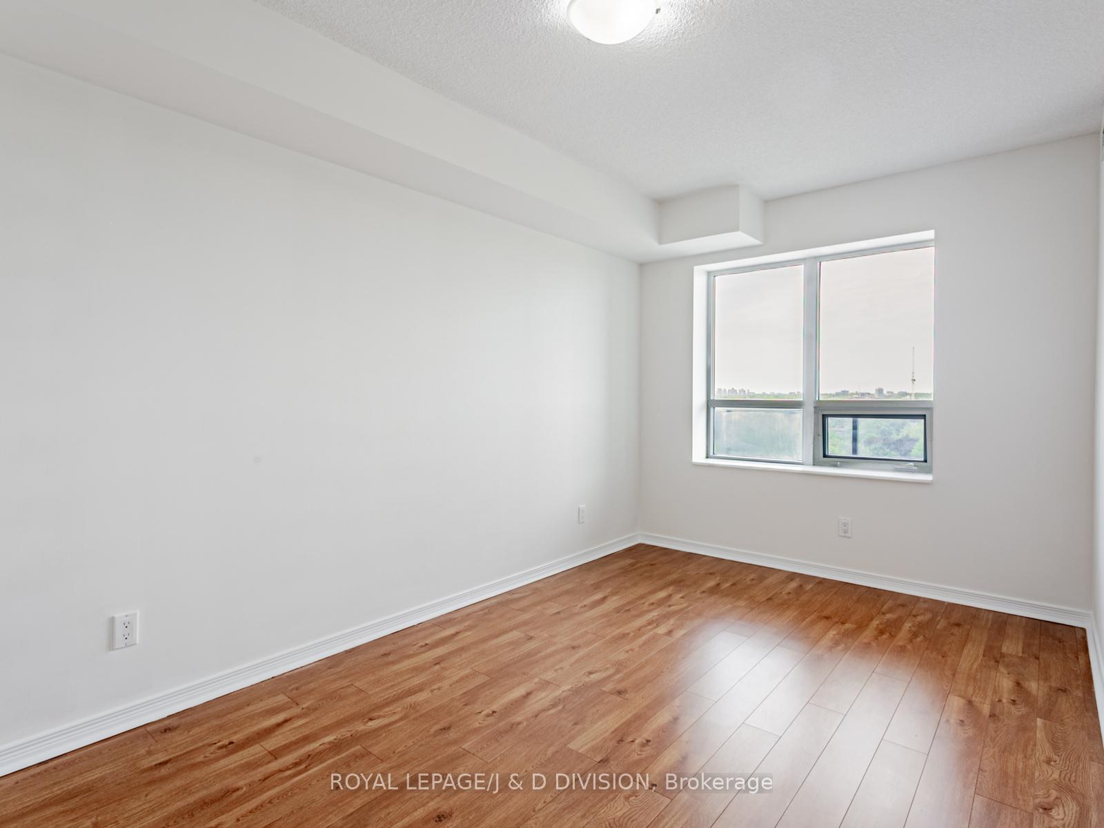 3 Bedrooms Condo at 60 Heintzman, Toronto For sale