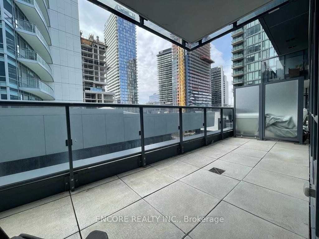295 Adelaide St Street W, #921