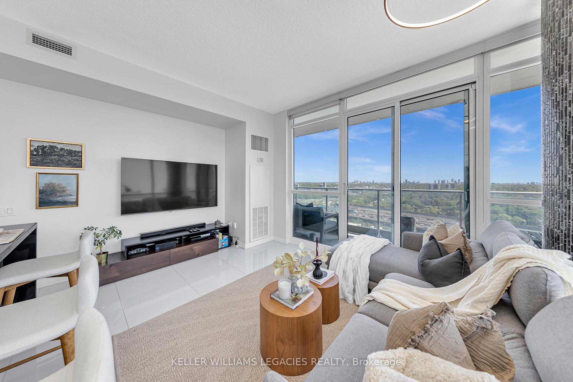 3 Bedrooms Condo at 29 Singer, Toronto For sale
