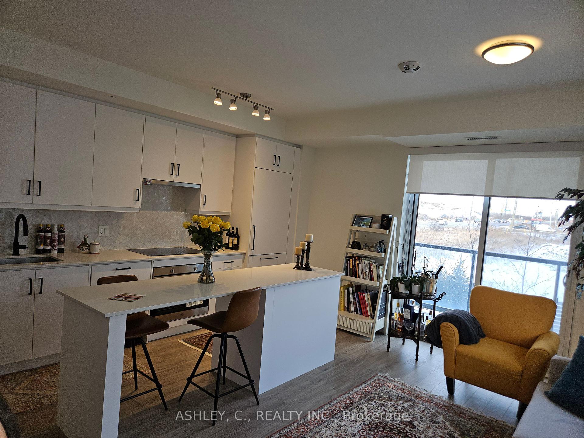 3 Bedrooms Condo at 345 Wheat Boom,  Oakville For sale