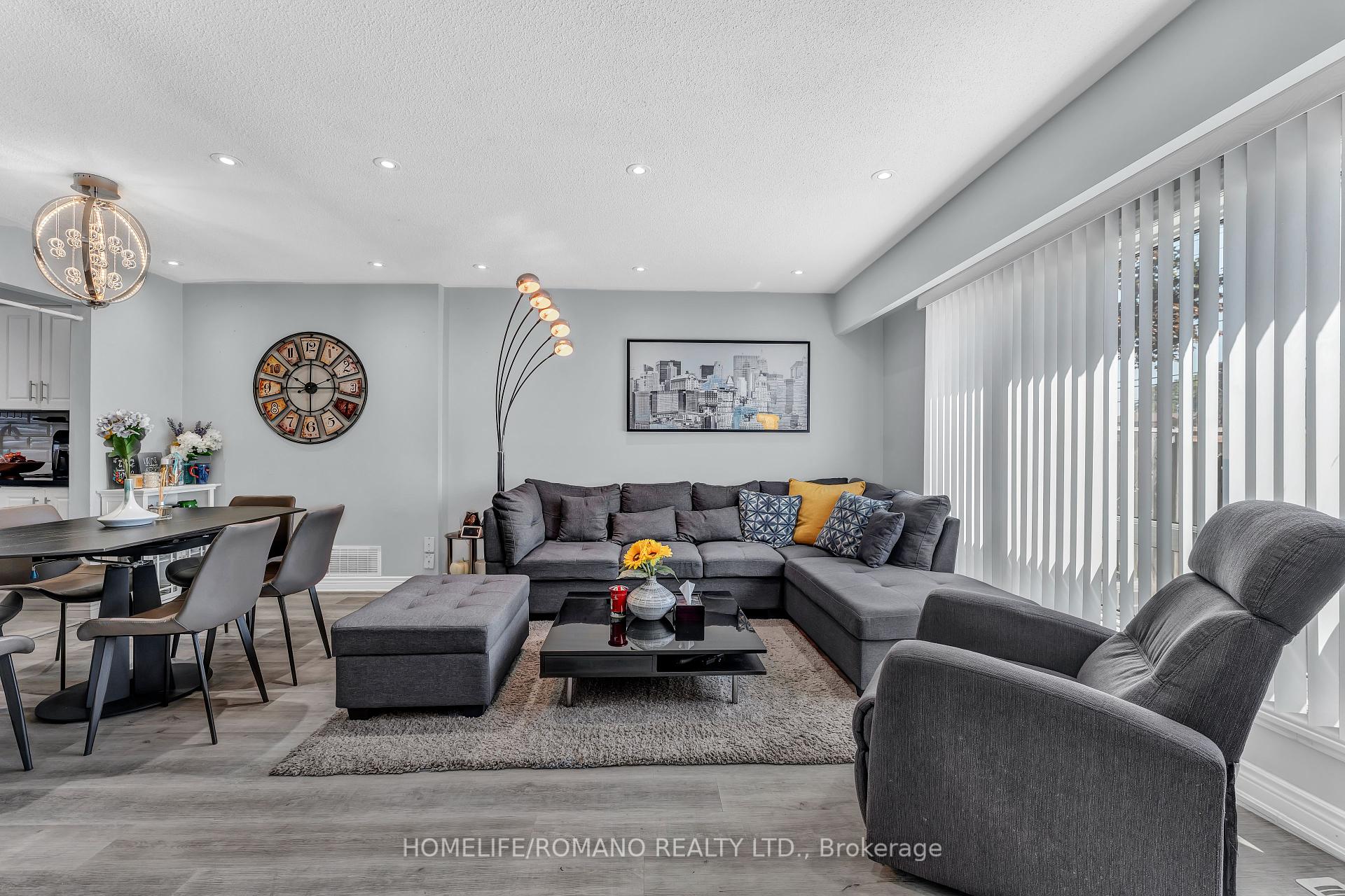 4 Bedrooms Condo at 7440 Goreway, Mississauga For sale