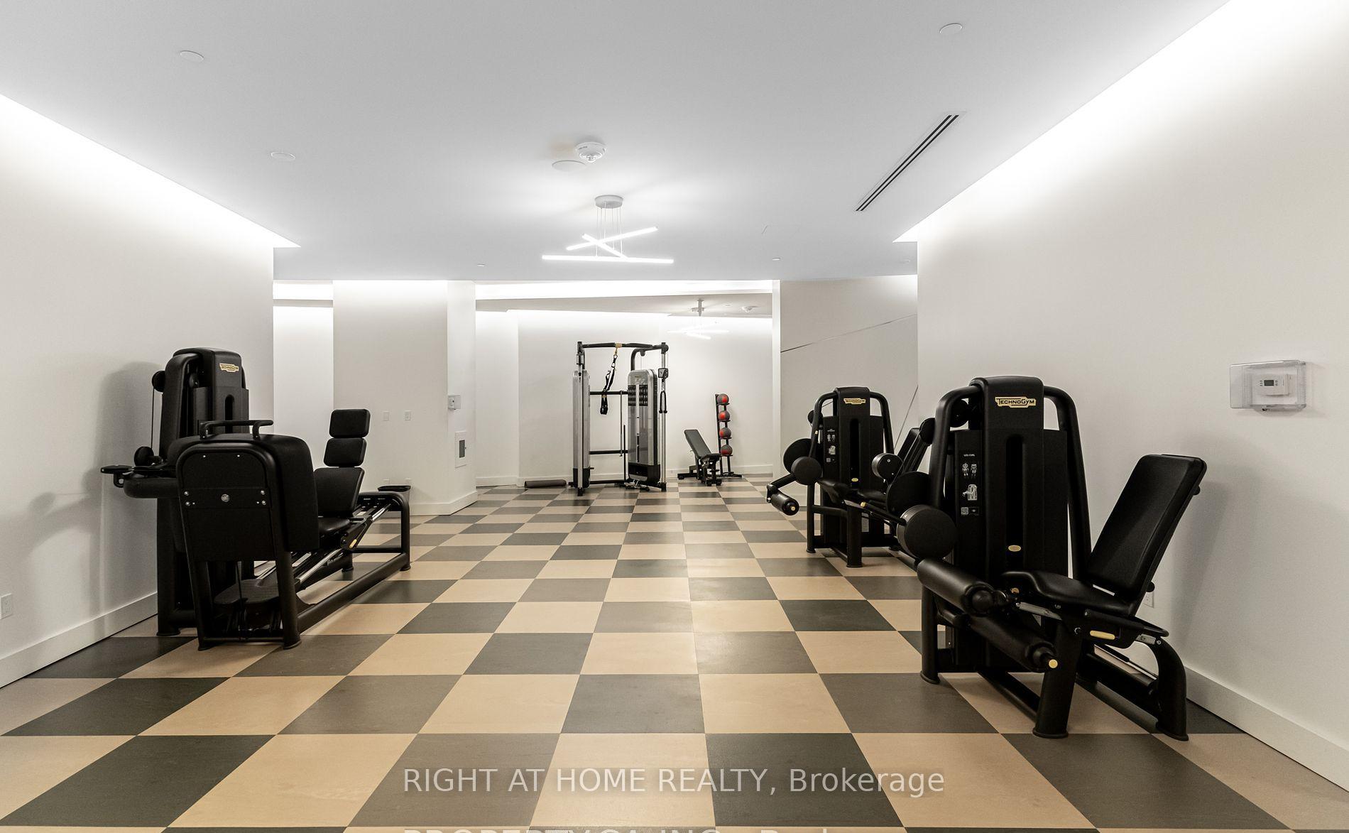 2 Bedrooms Condo at 50 Ordnance, Toronto For sale