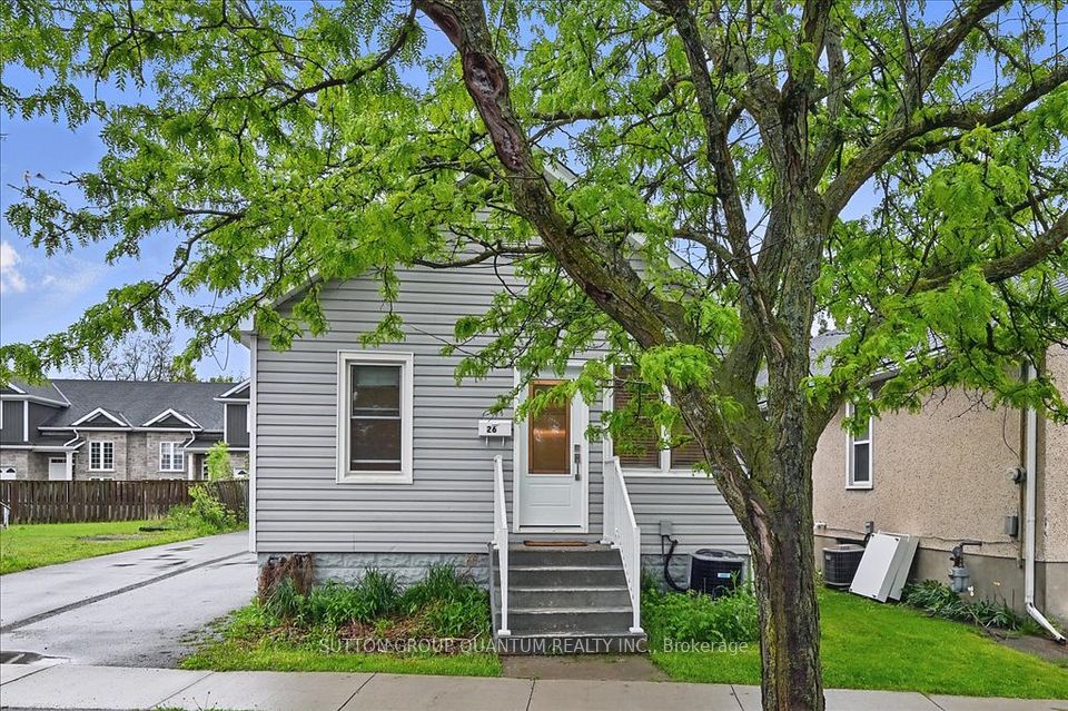 26 Hamilton