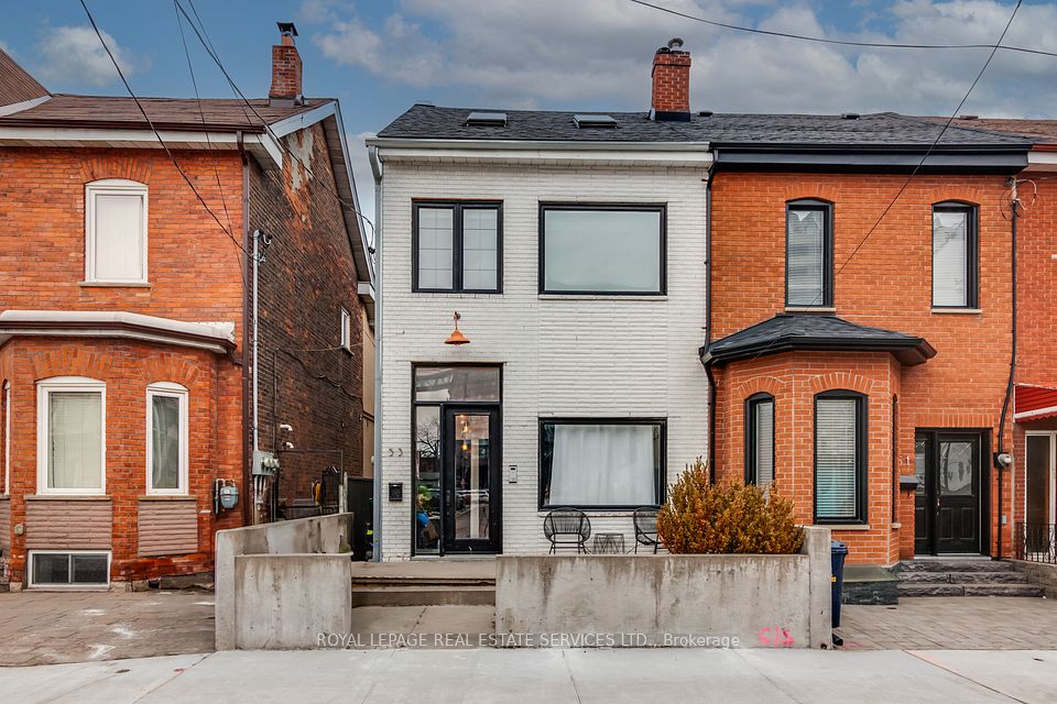 53 Gladstone Avenue