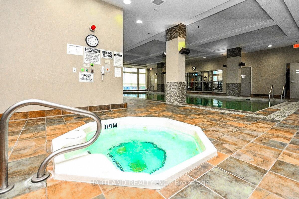 1 Bedroom Condo at 339 Rathburn,  Mississauga For sale