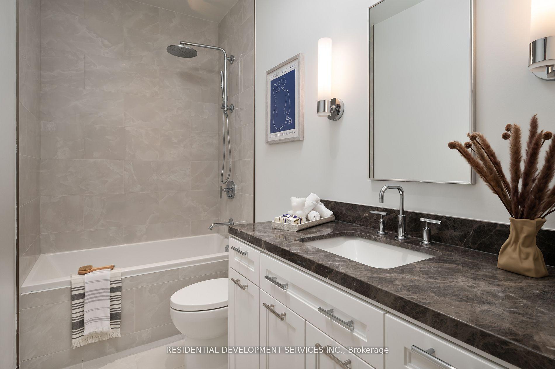 4 Bedrooms Condo at 1 Strathgowan,  Toronto For sale