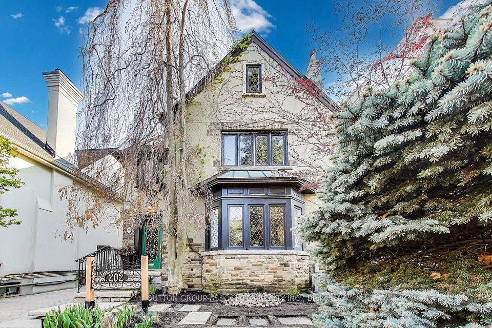 202 Forest Hill
