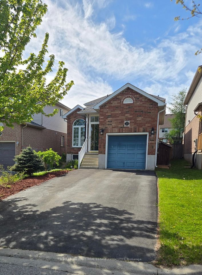 23 Rachlin Drive, Halton Hills, ON L7J 3A9
