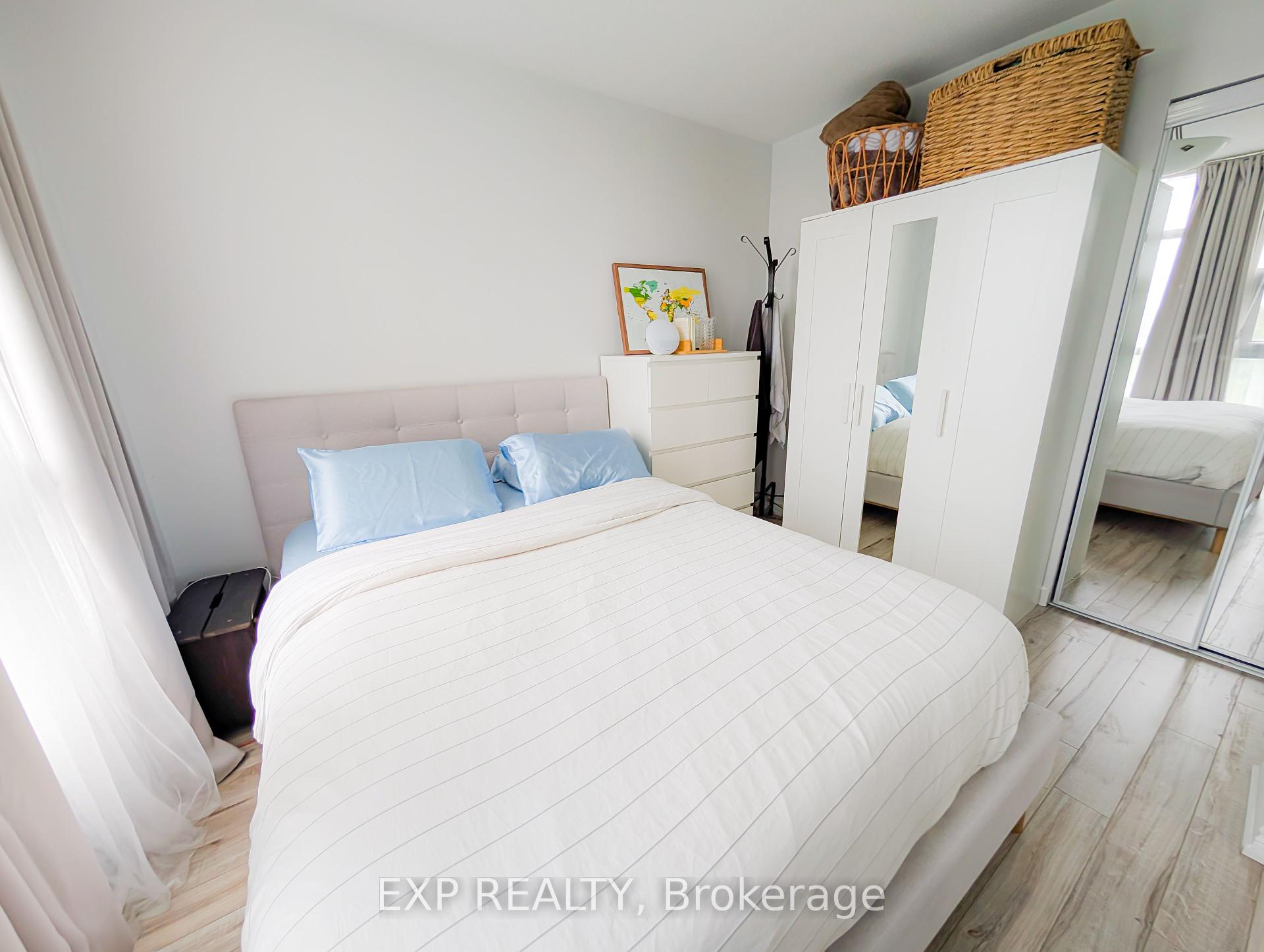 2 Bedrooms Condo at 2464 Weston, Toronto For sale