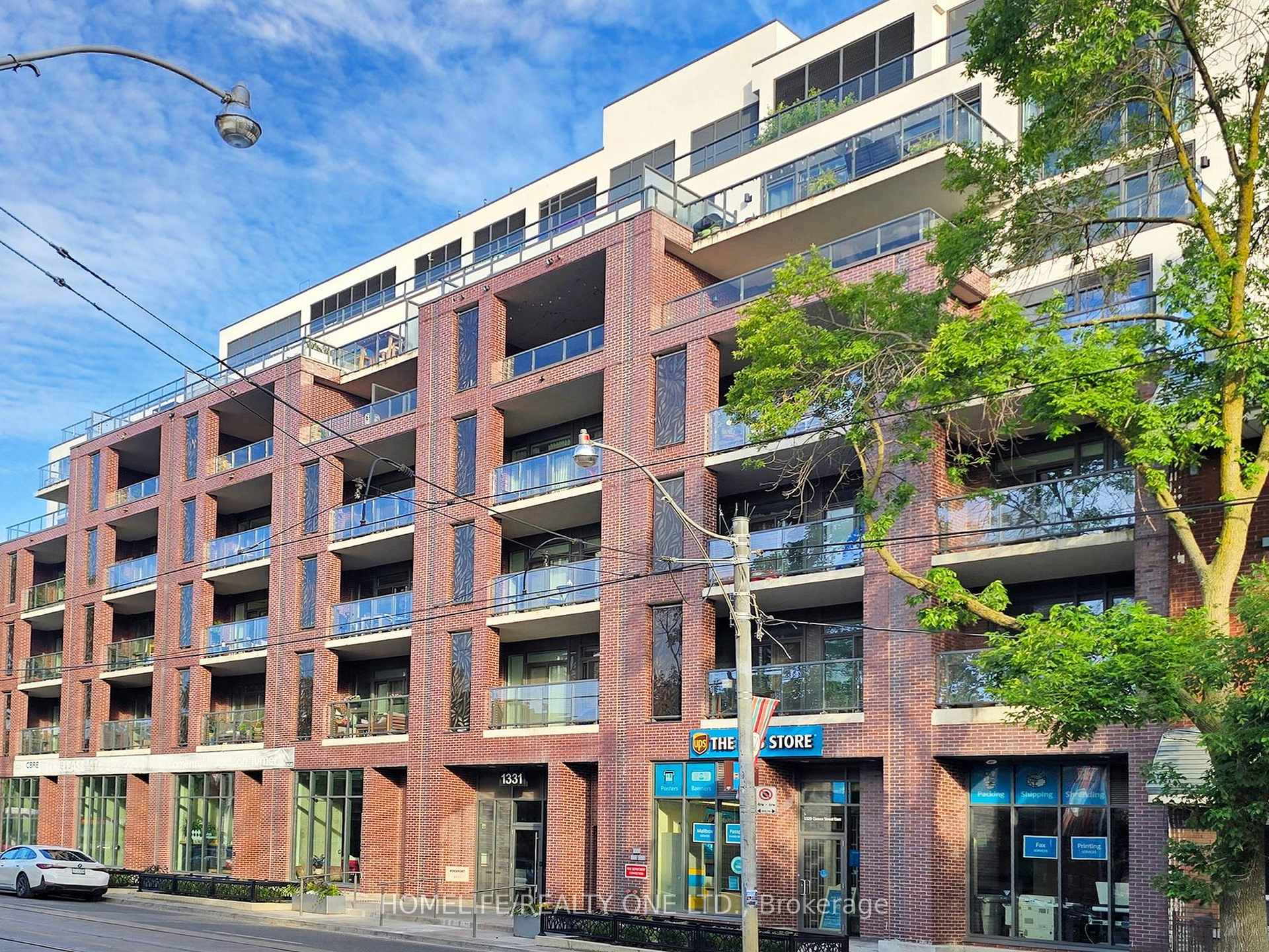 2 Bedrooms Condo at 1331 Queen, Toronto For sale
