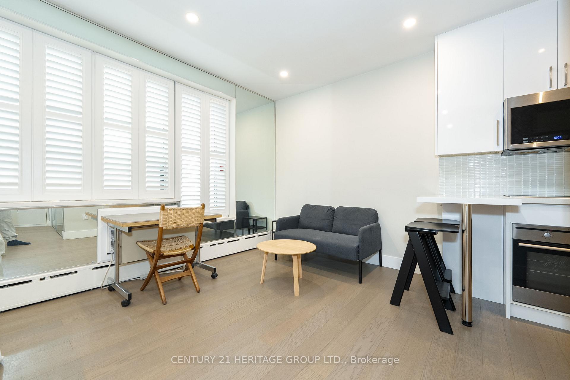 Co-op at 78 Warren, Toronto For sale
