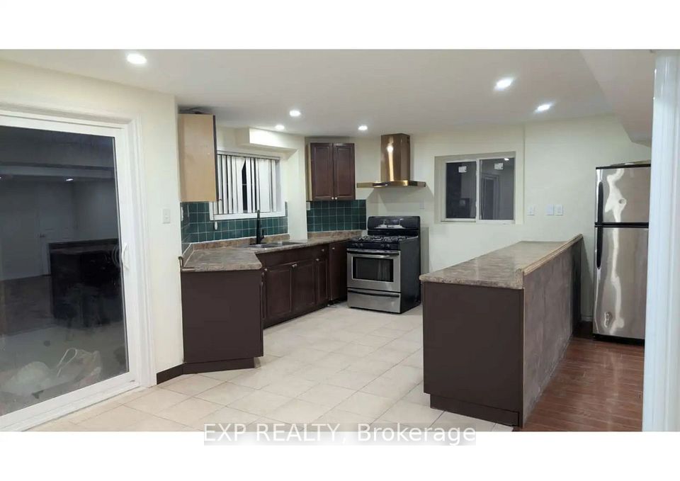 105 Bayridge