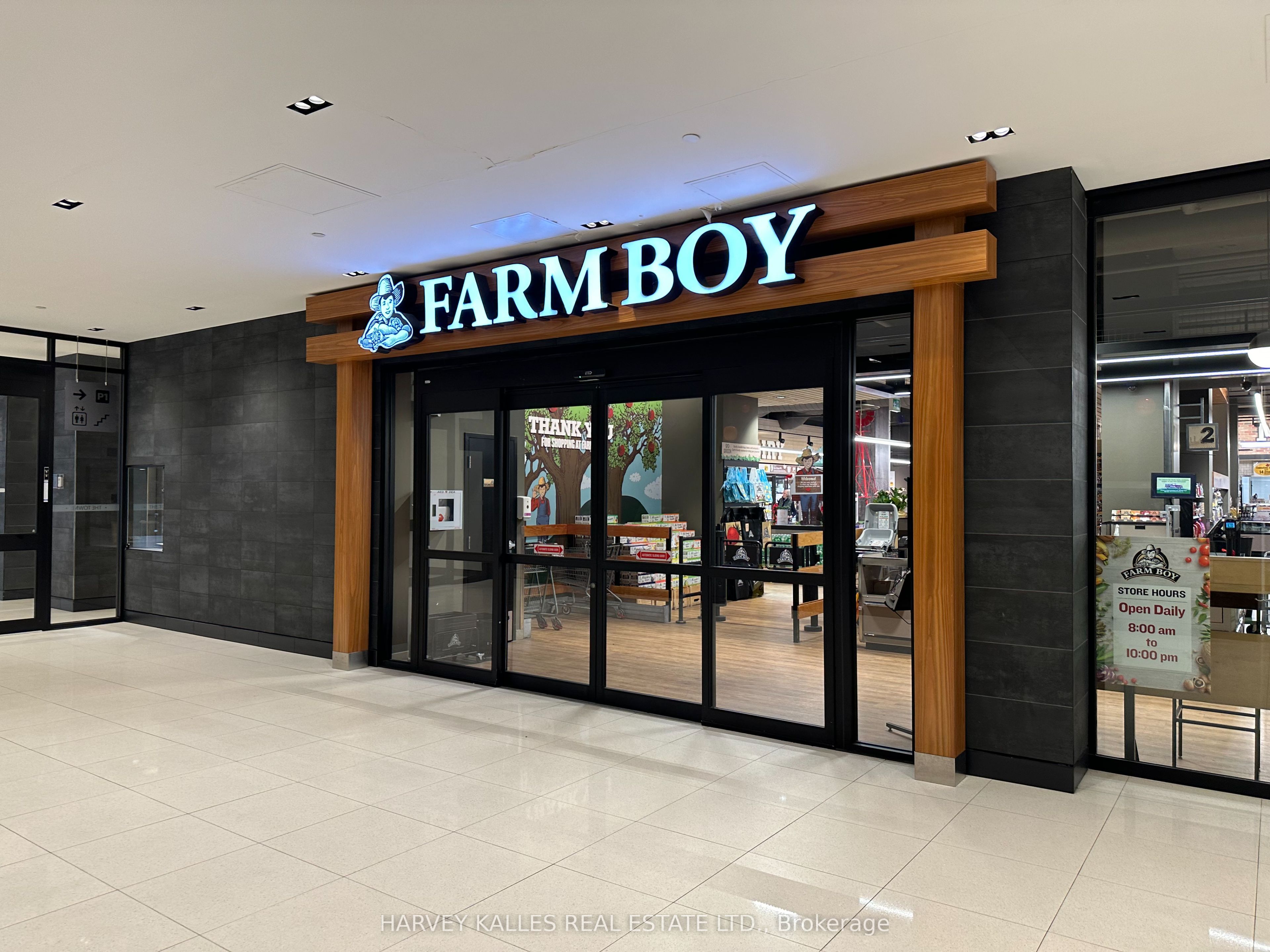 79 St Clair Avenue E, #102