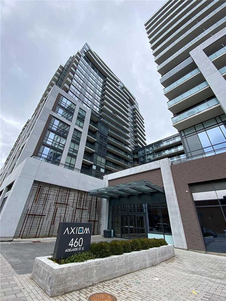 460 Adelaide