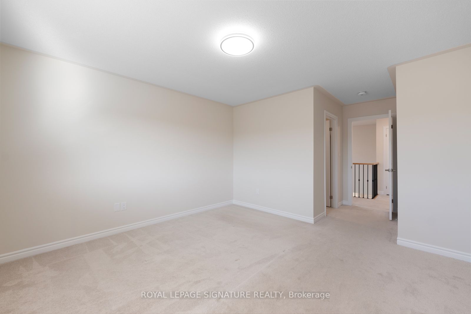 36 Hillcroft Way