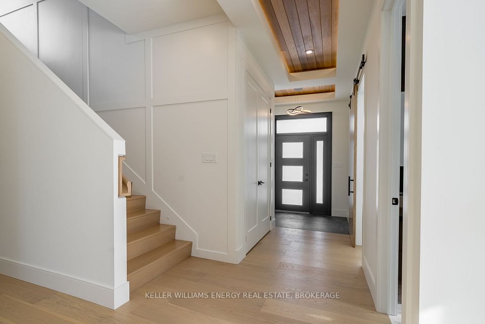 120B Cochrane Street, Whitby, ON L1N 5H8