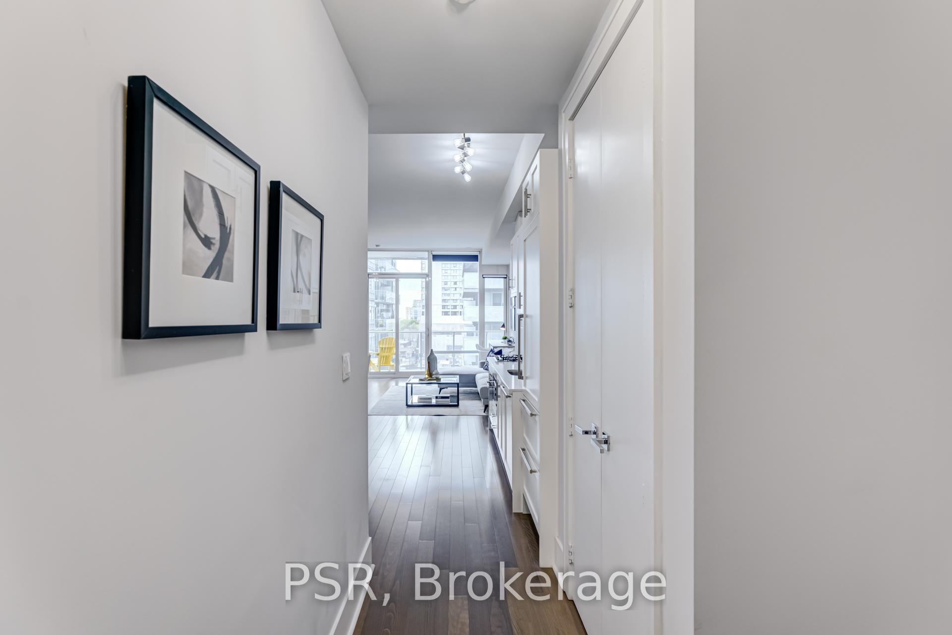 1 Bedroom Condo at 29 Queens Quay, Toronto For sale