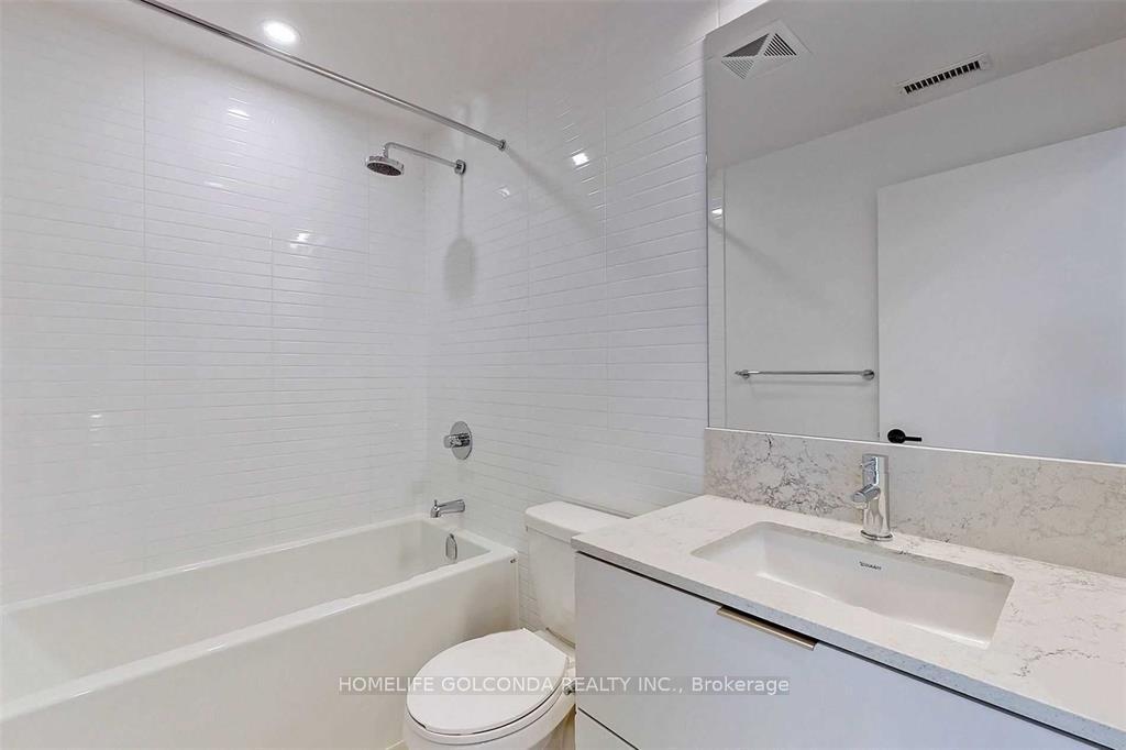 3 Bedrooms Condo at 100 River, Toronto For sale