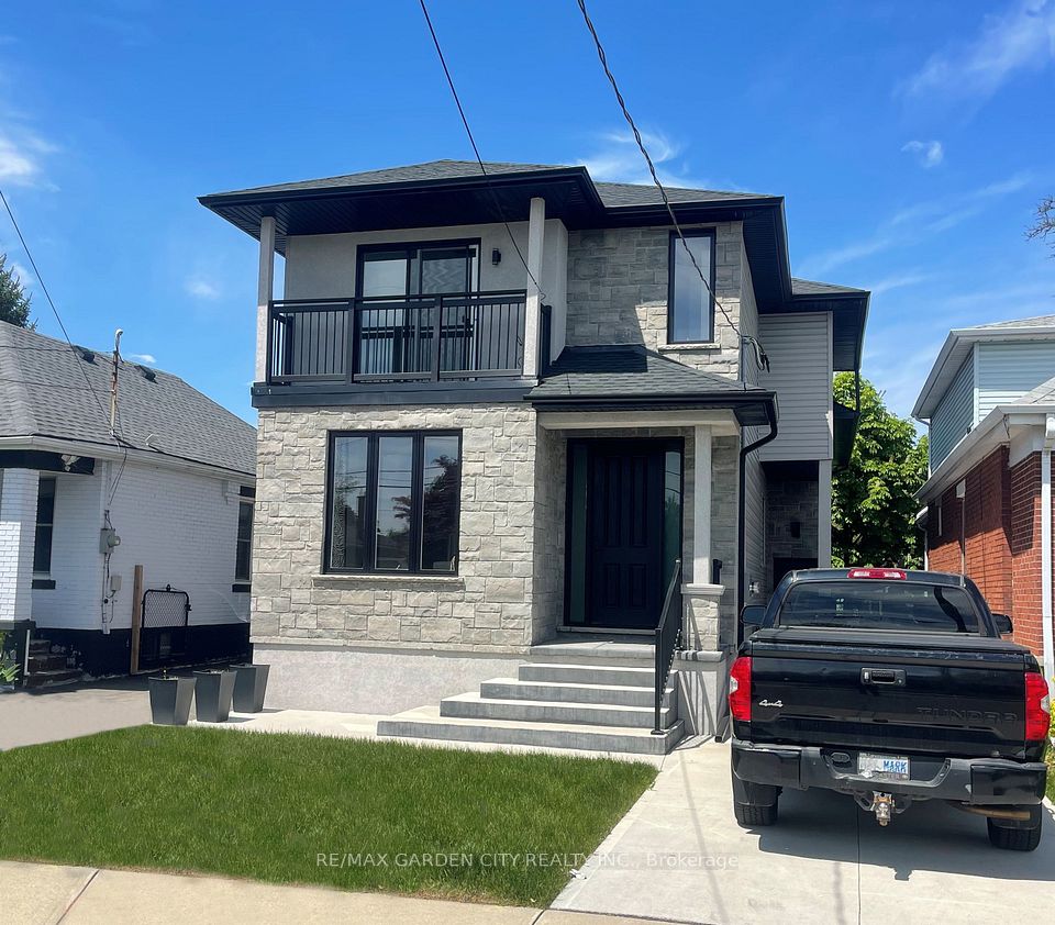 38 East 16th