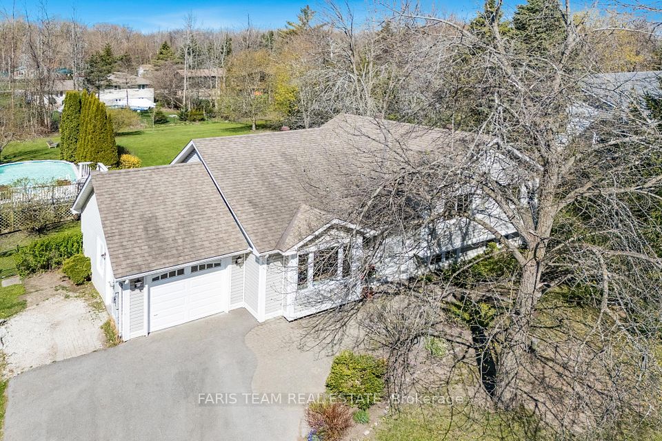 3830 East Street, Innisfil, ON L9S 2L9
