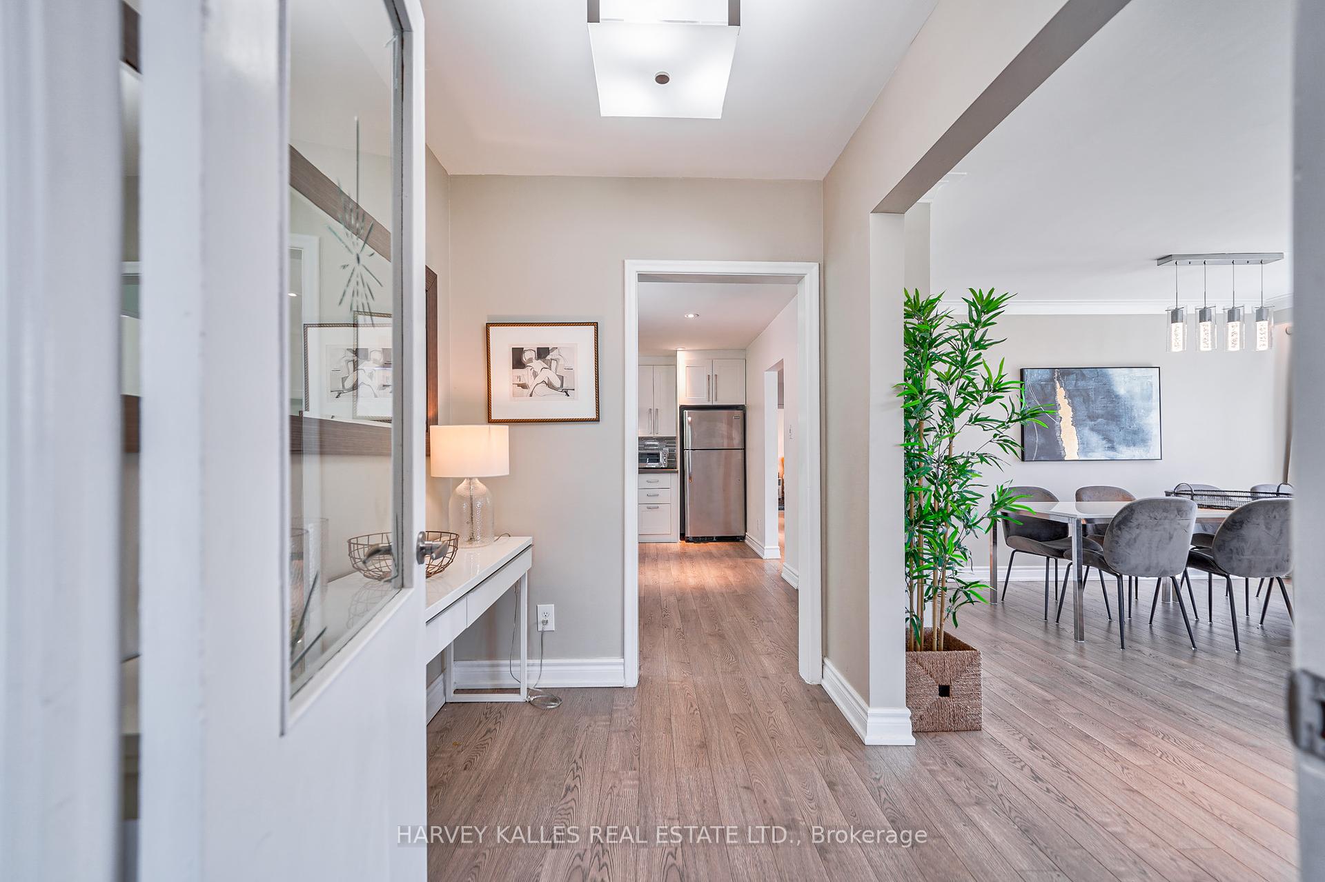 215 Searle Avenue