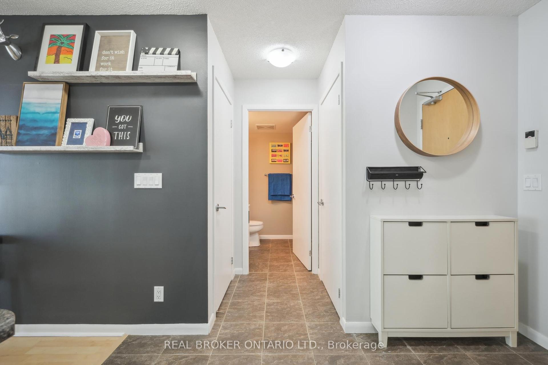 3 Bedrooms Condo at 185 Legion, Toronto For sale