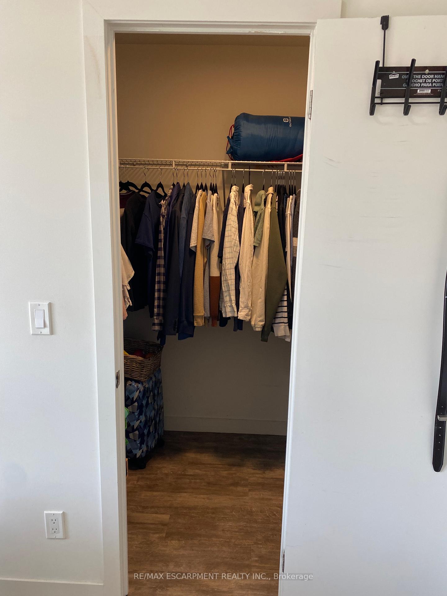 1 Bedroom Condo at 2087 Fairview, Burlington For sale