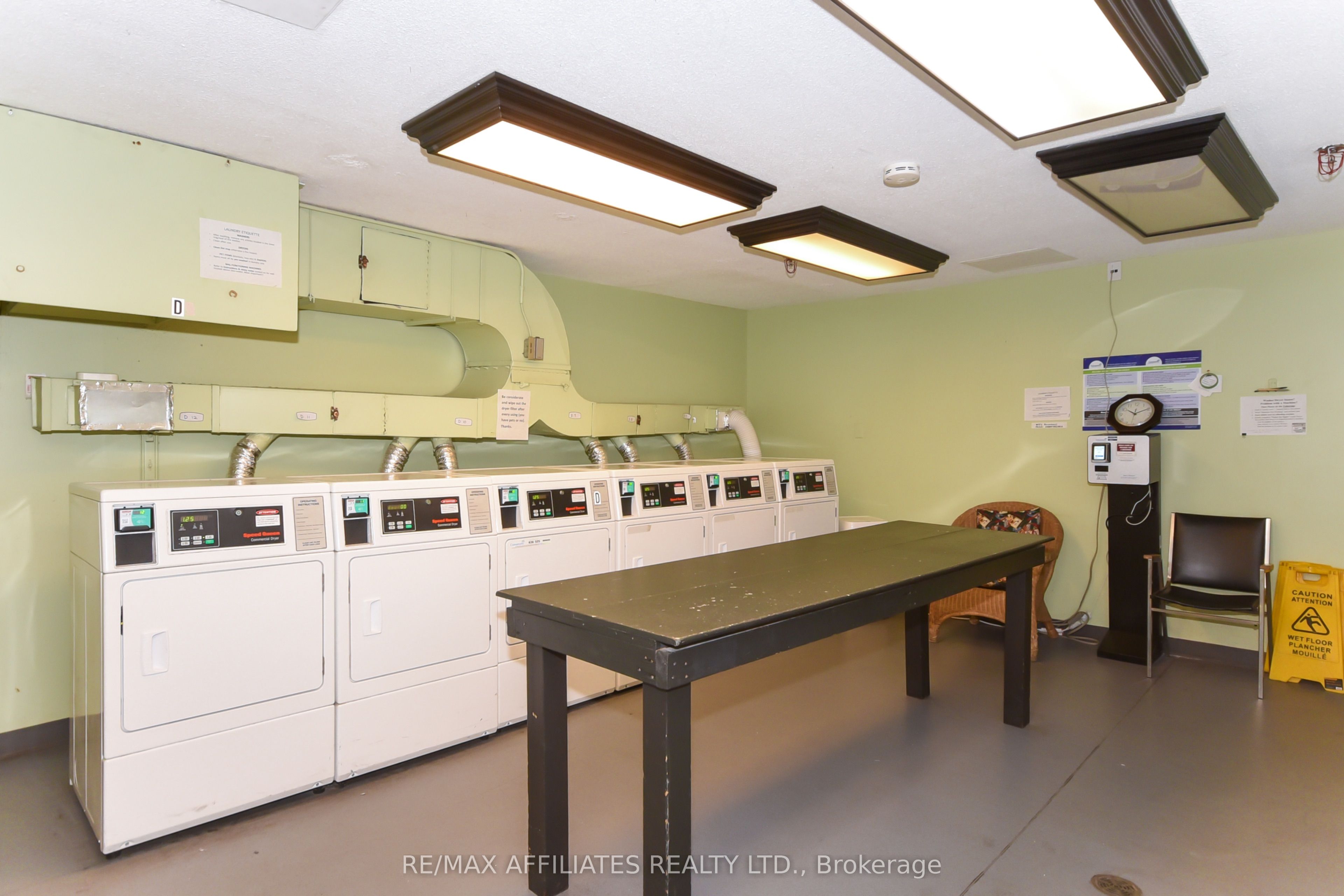2400 Virginia Drive W, #305