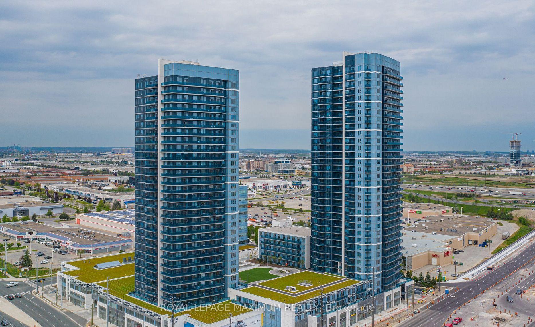 3 Bedrooms Condo at 3700 Highway 7, Vaughan For sale