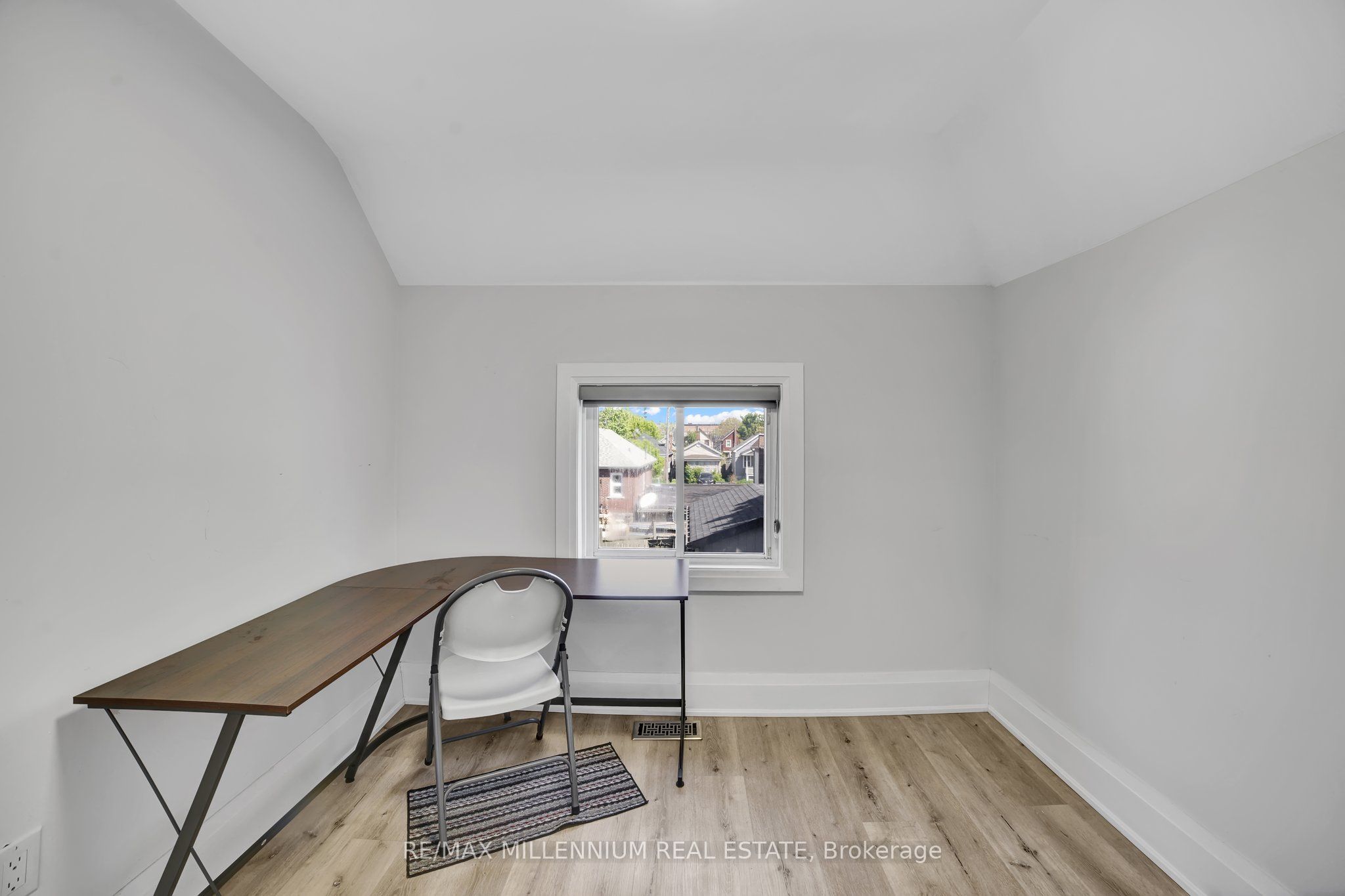 28 Albemarle Street
