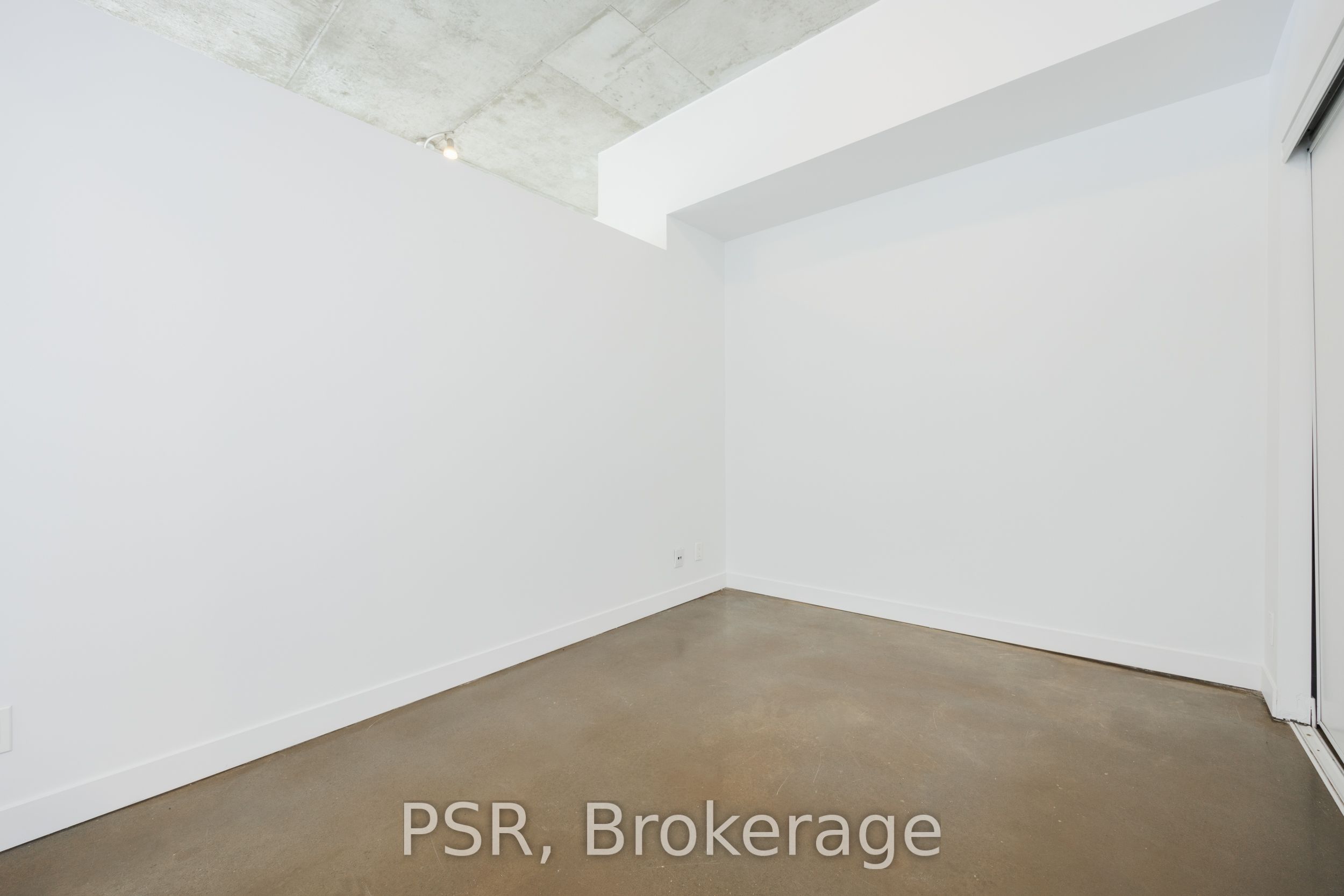 201 Carlaw Avenue, #311