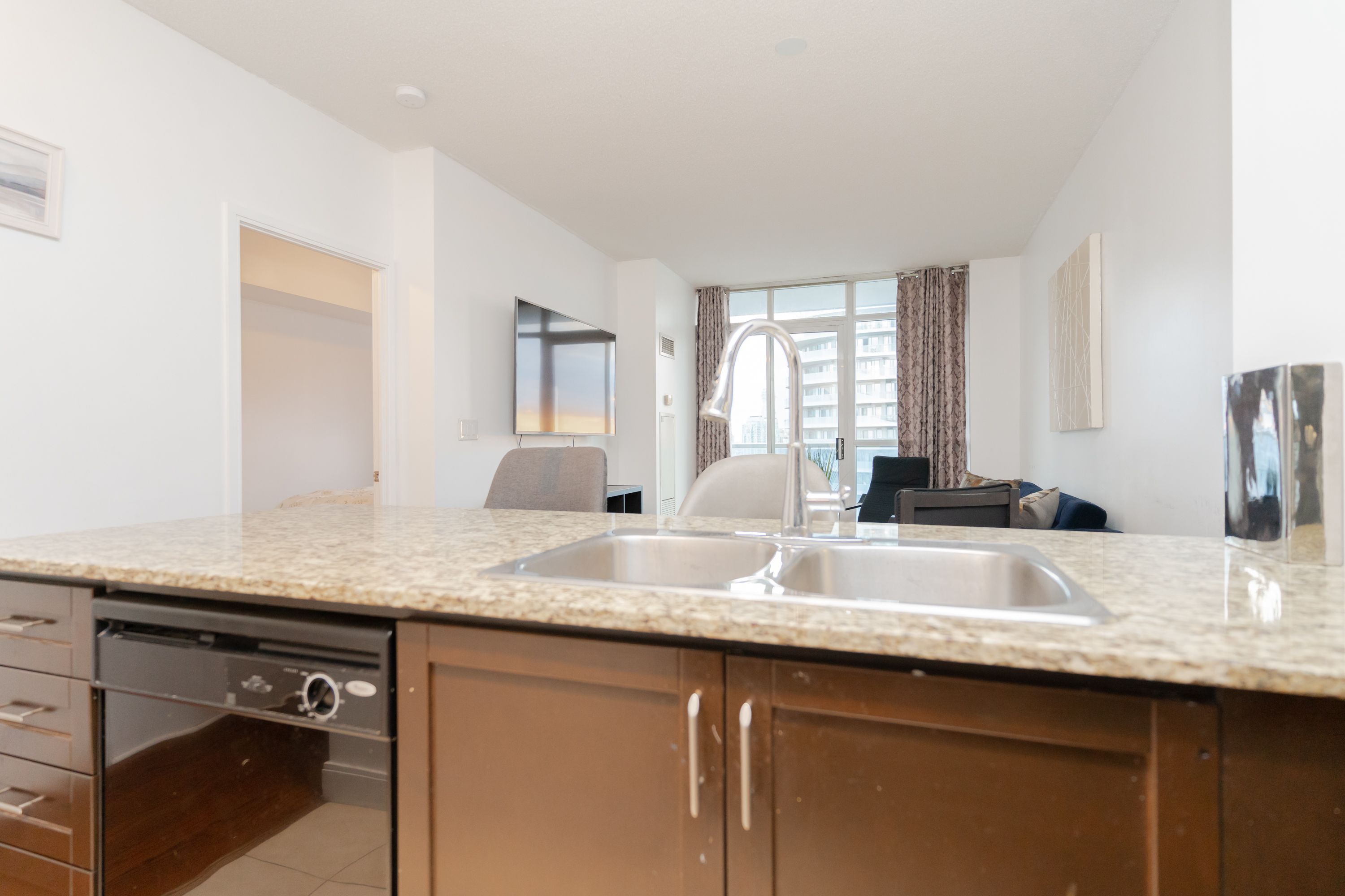 80 Absolute Avenue 3206