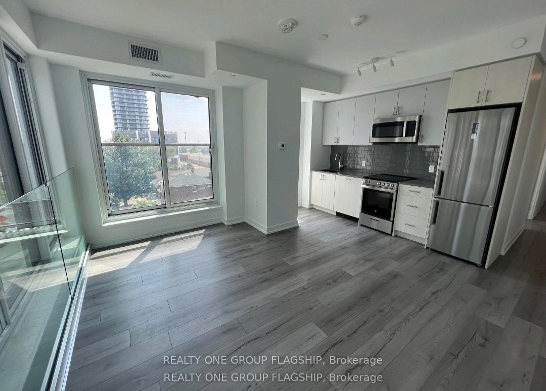 2 Bedrooms Condo at 1195 The Queensway, Toronto For sale