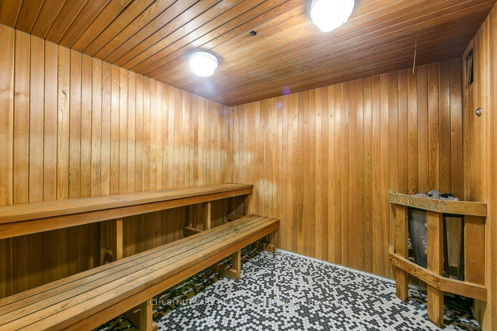 313 Richmond Street E 555