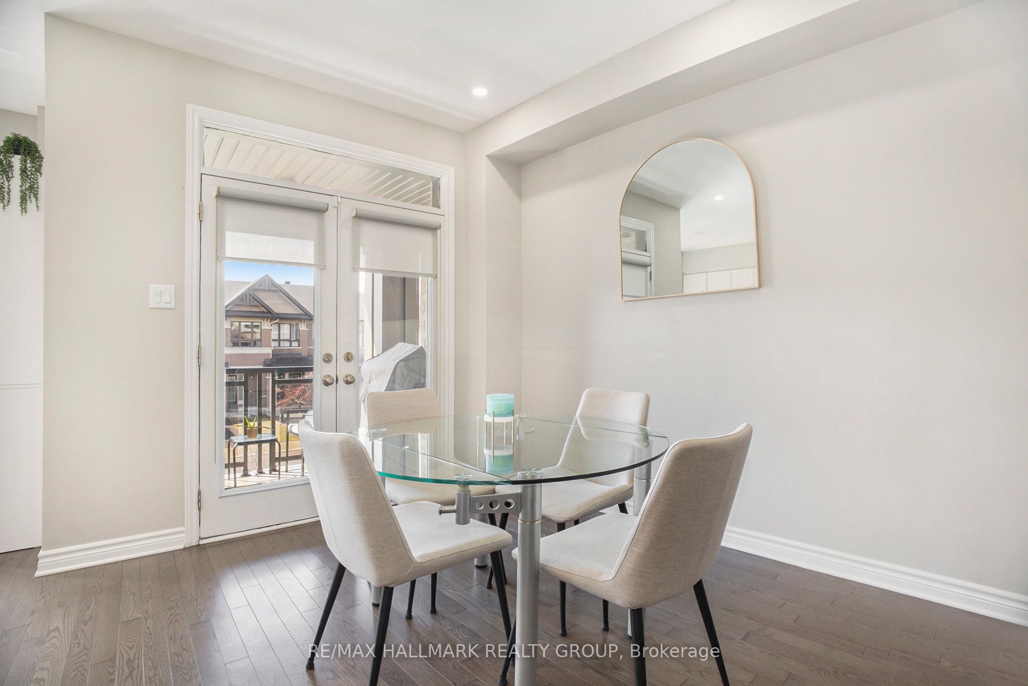 102 Wild Calla Way, OrleansConventGlenandArea, ON K1W 0J7