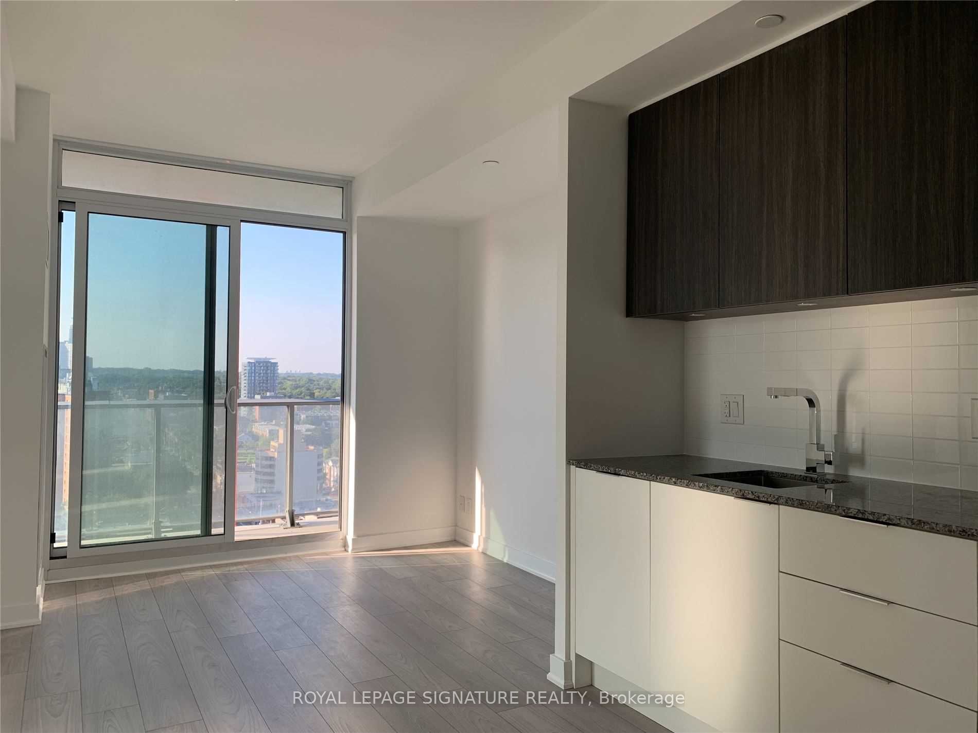 120 Parliament Street, #1602