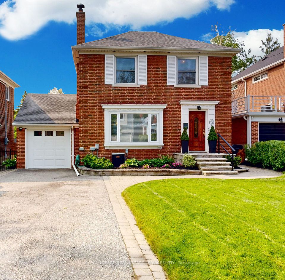 15 Oak Hampton