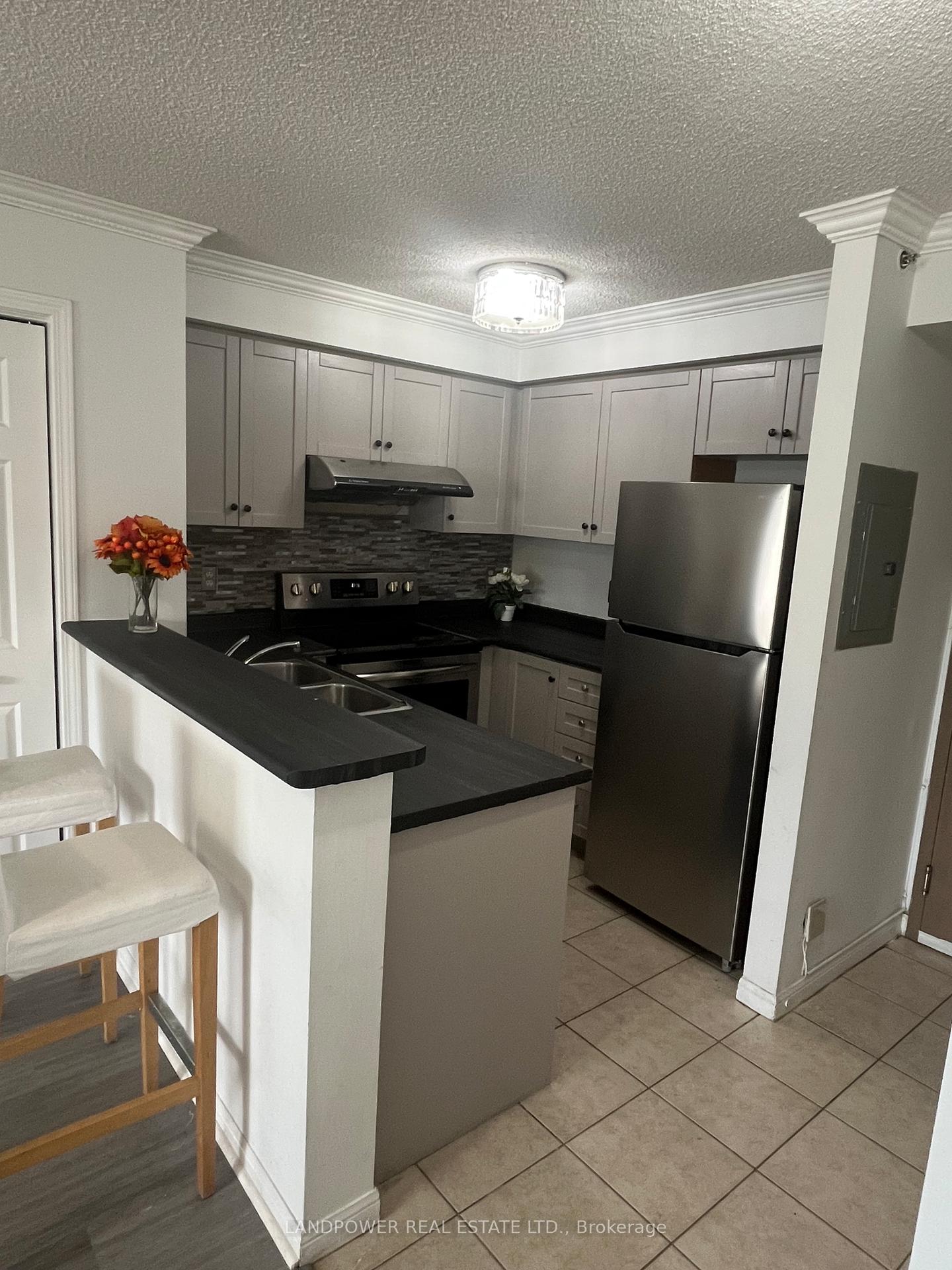 3 Bedrooms Condo at 5235 Finch, Toronto For sale