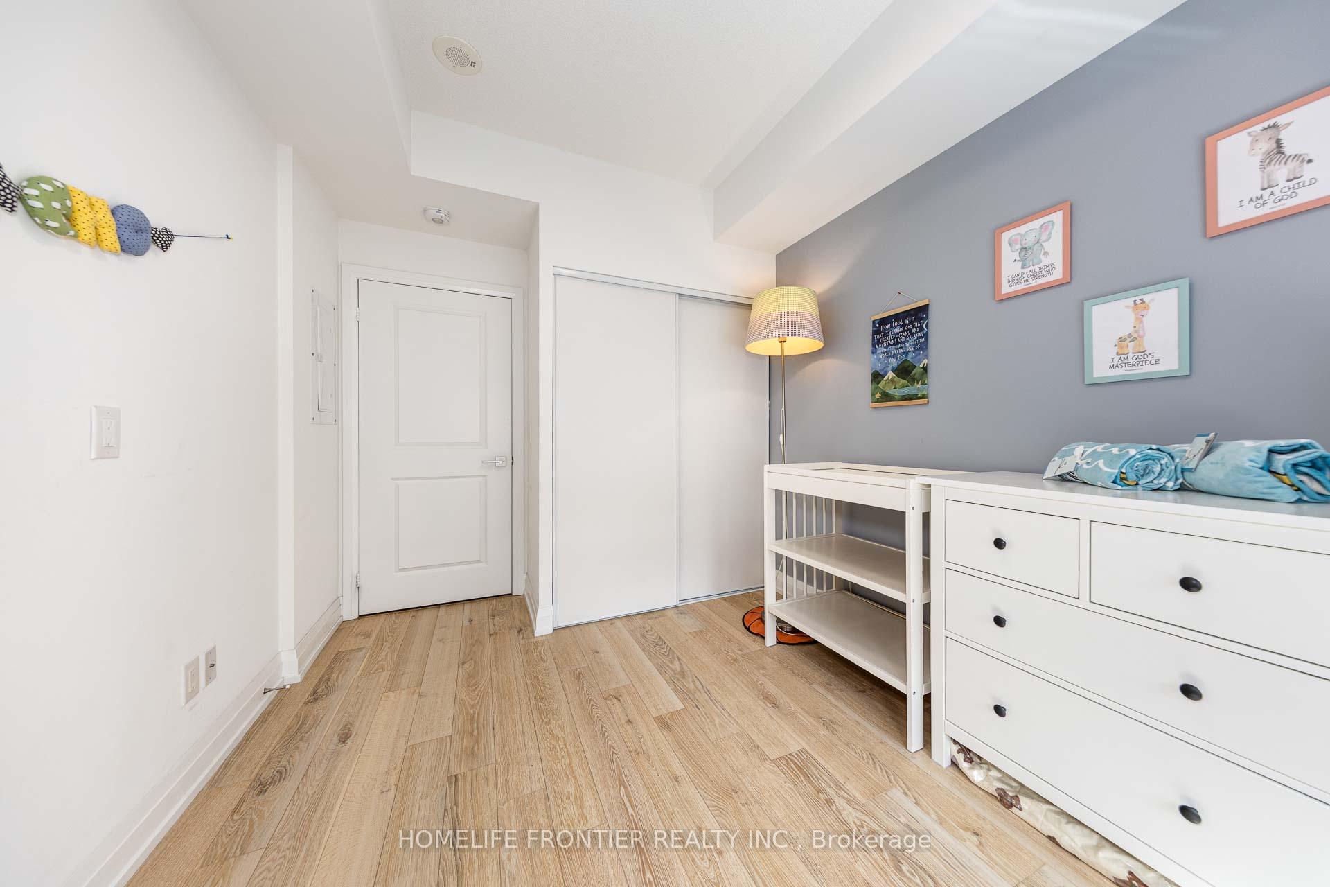 3 Bedrooms Condo at 591 Sheppard,  Toronto For sale