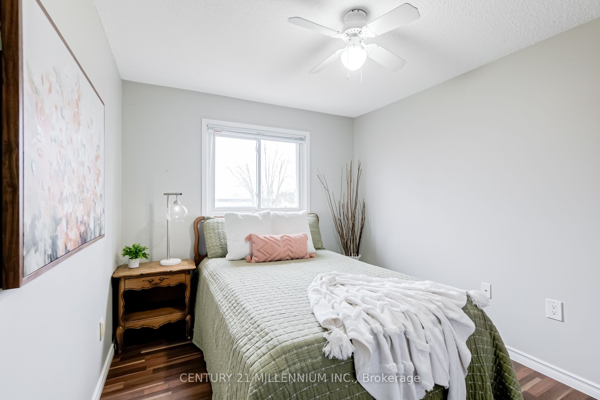 54 Arthur Avenue, Barrie, ON L4M 6H5
