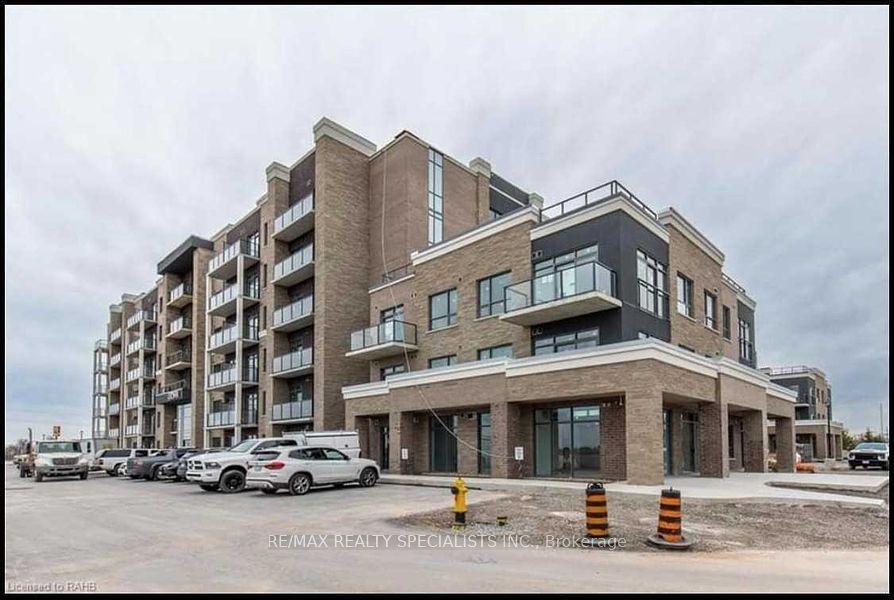 #246 - 5055 Greenlane Road, Lincoln, ON L3J 2J3