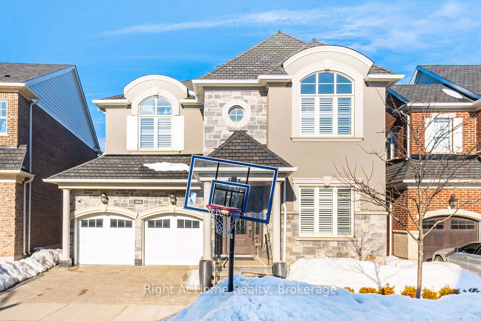 3318 Charles Biggar Drive, Oakville, ON L6M 1P7