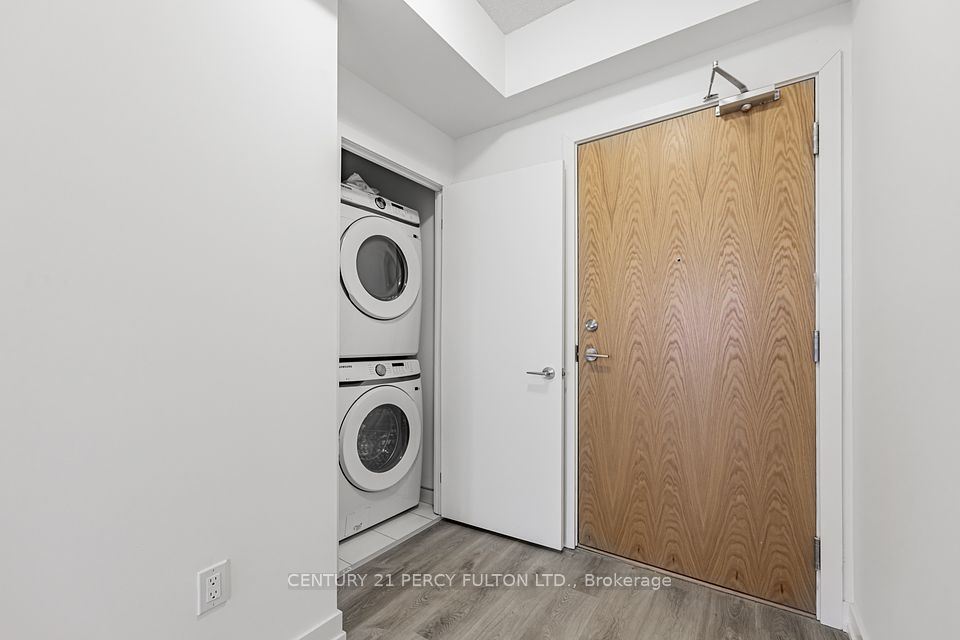 https://trreb-image.ampre.ca/UAJ3arGb69vGYFD6Xi0caKjQHoEzWWu13i83pv6Xm7o/rs:fit:960:960/wm:.5:so:0:50:.4/wmsh:10/wmt:PHNwYW4gZm9yZWdyb3VuZD0nd2hpdGUnIGZvbnQ9JzY4Jz5DRU5UVVJZIDIxIFBFUkNZIEZVTFRPTiBMVEQuLCBCcm9rZXJhZ2U8L3NwYW4-/L3RycmViL2xpc3RpbmdzLzQwLzg3LzY4Lzk0L3AvYTA5MWVhZDctNzU0NC00M2Q2LThiMDMtNjQyN2E0ODk2ZTI5LmpwZw.jpg